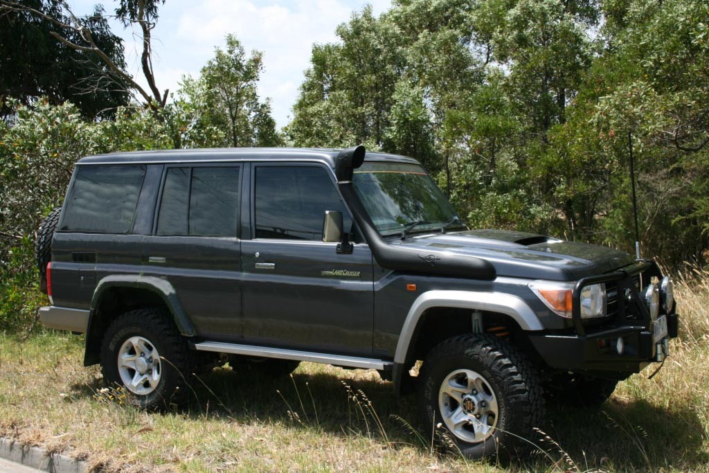 76 Series Toyota Landcruiser 2008 onwards Airflow Snorkel S011 