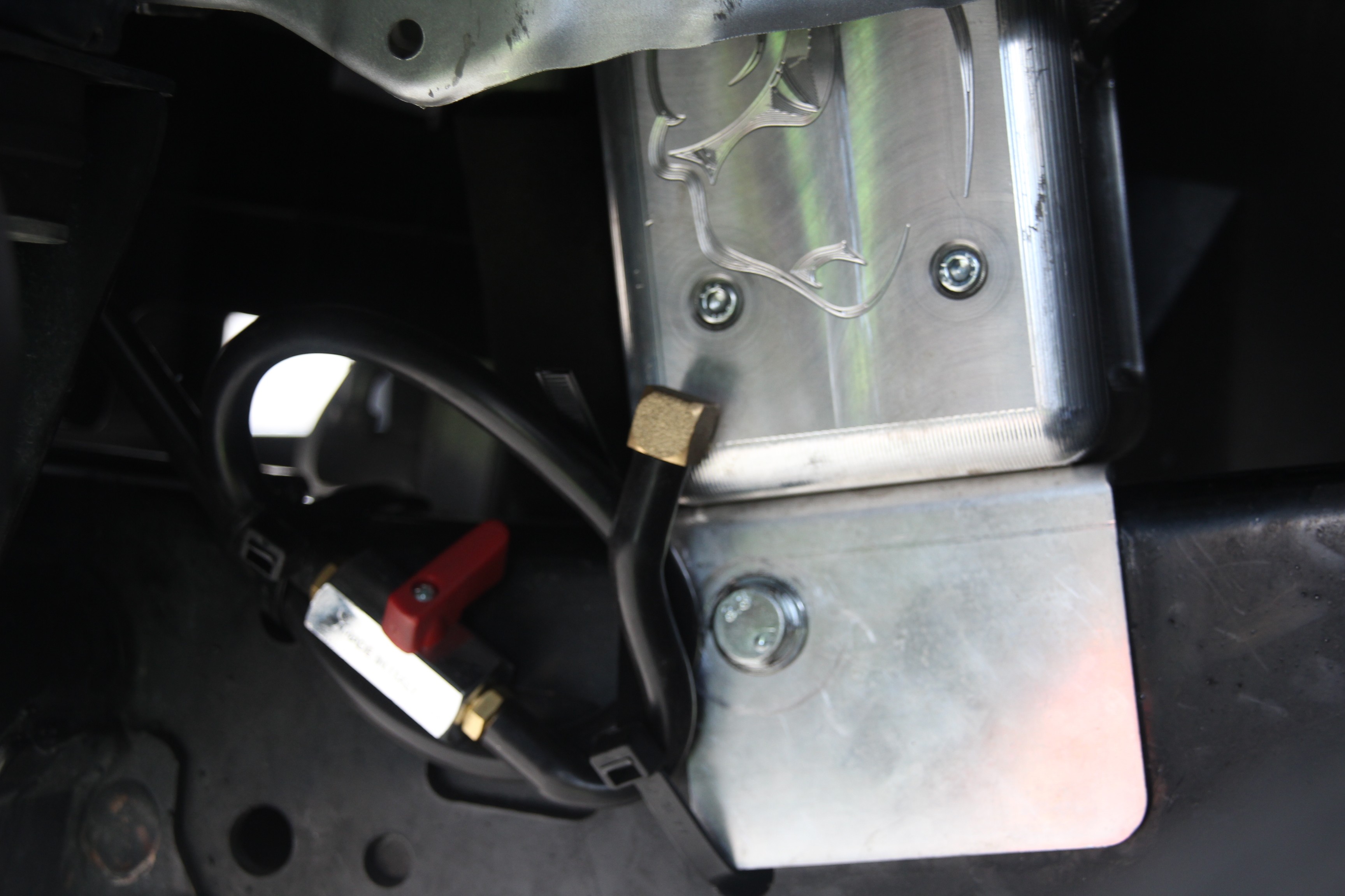Universal TaipanXP Oil Catch Can Drain Kit 